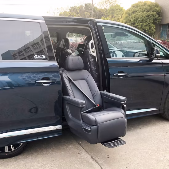 積載量120kgのバン用回転シートとスイベルカーシート